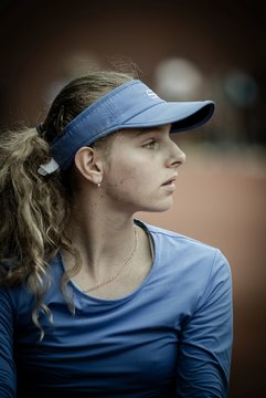 Ausschnitte 1267 - Anna-Marie Weissheim